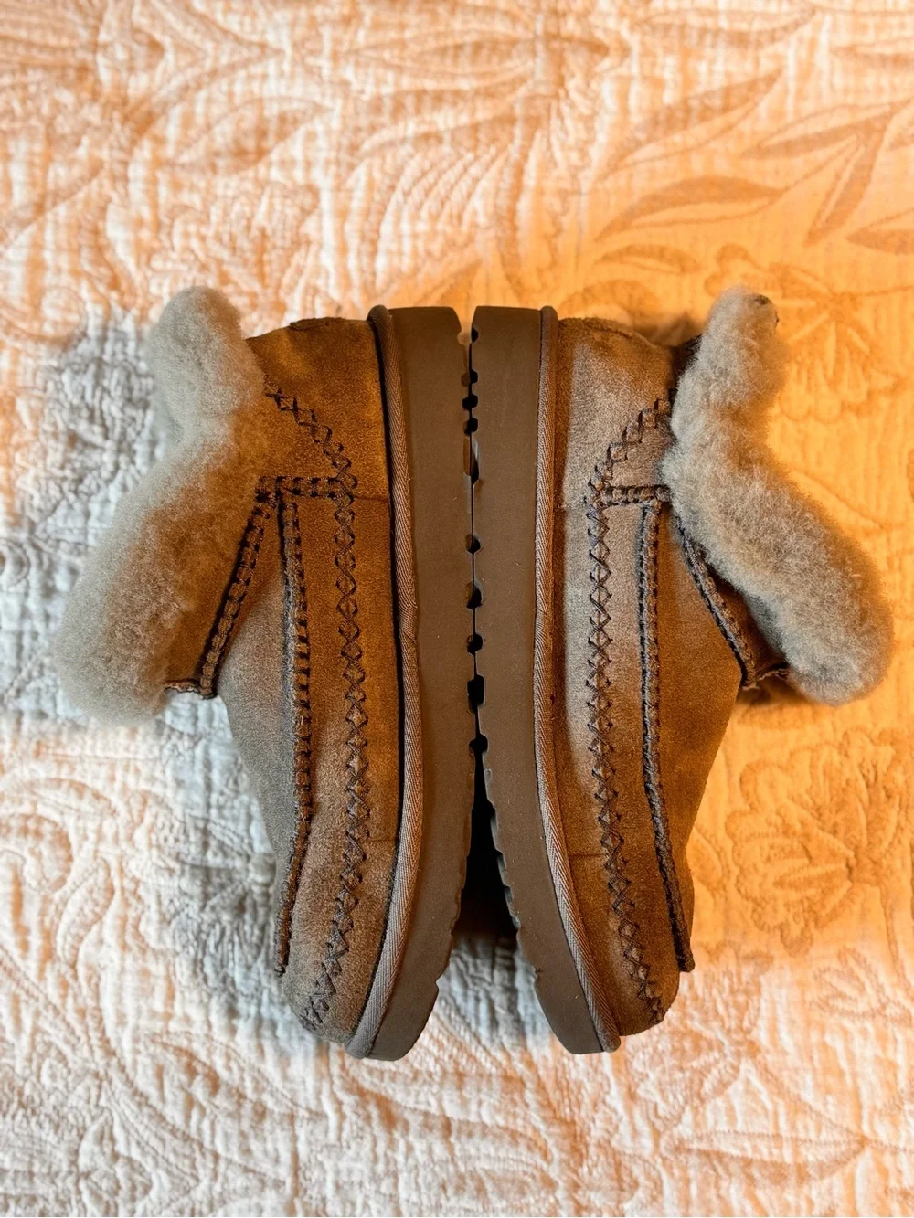 UGG Classic Ultra Mini Alpine Hickory Boots Women’s 9